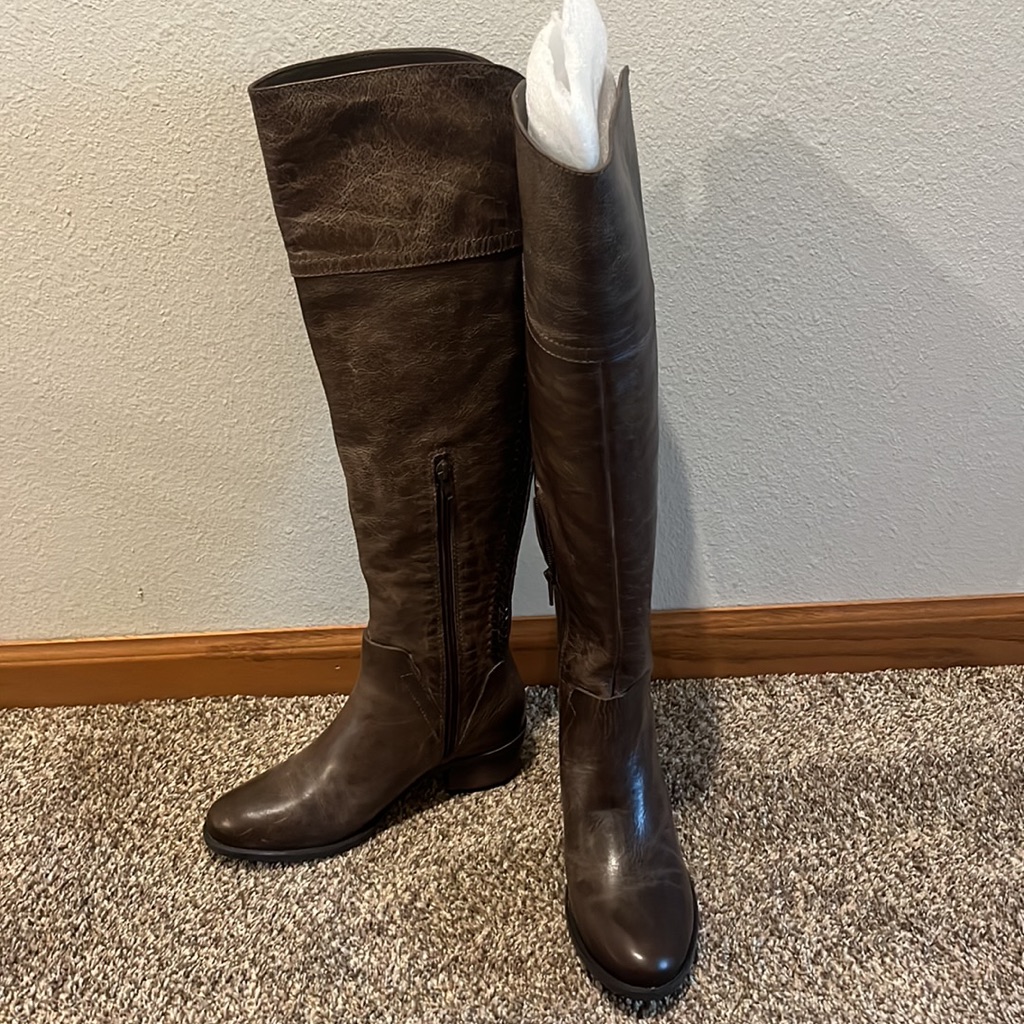Vince Camuto Bendra Over The Knee Boots Sz 6.5